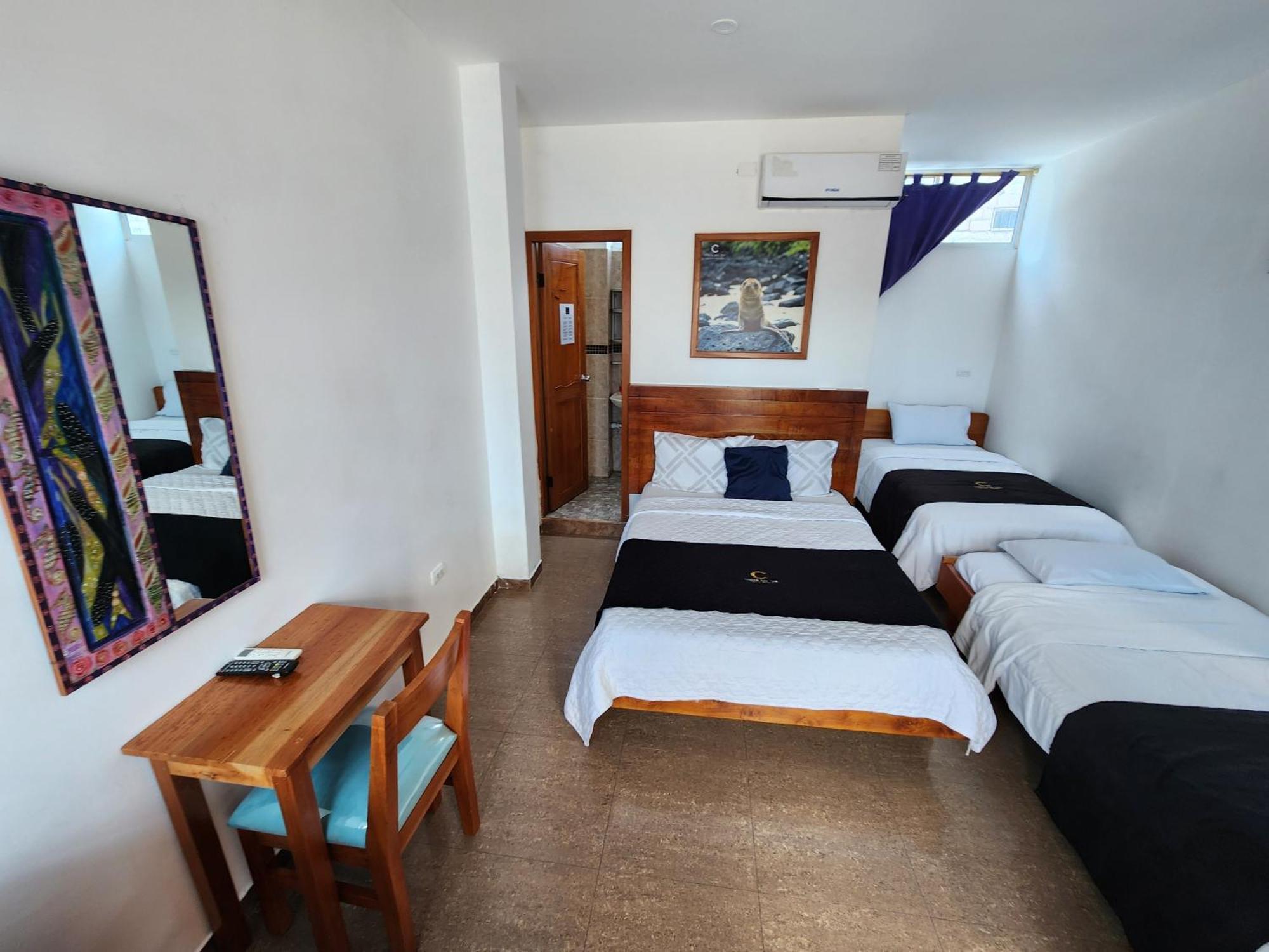 Costa Del Sol Otel Puerto Ayora  Dış mekan fotoğraf