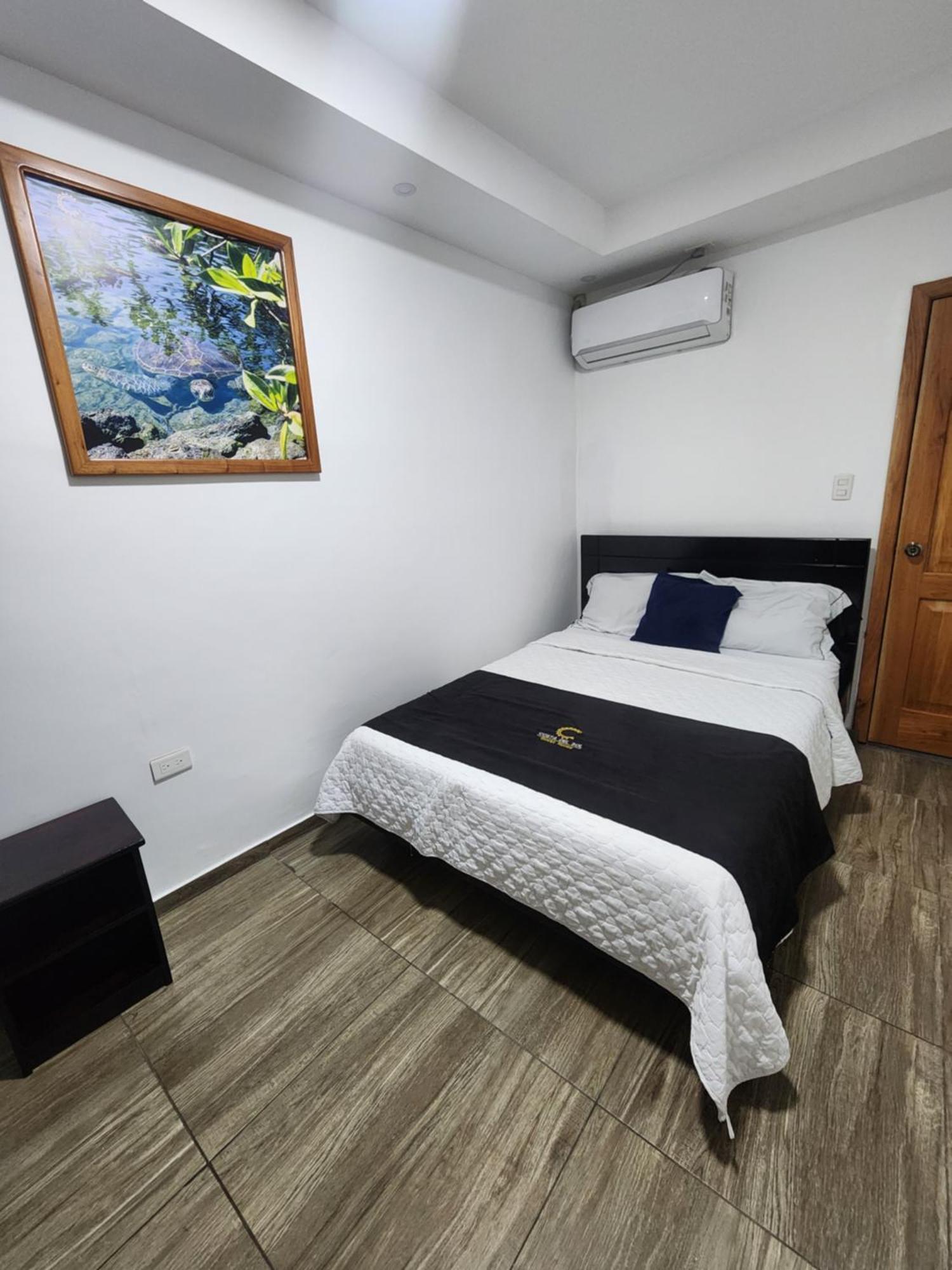 Costa Del Sol Otel Puerto Ayora  Dış mekan fotoğraf